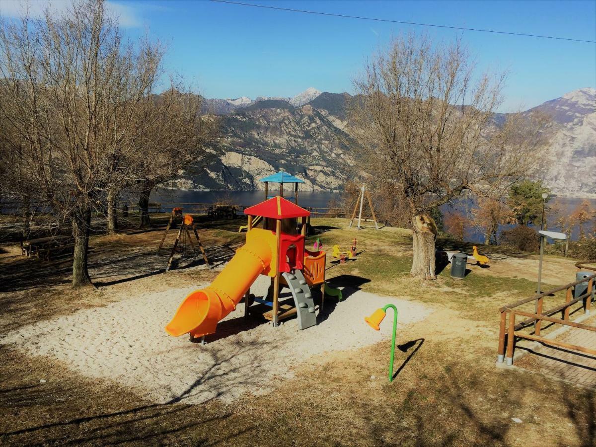 La Casa Nel Bosco Appartement Malcesine Buitenkant foto