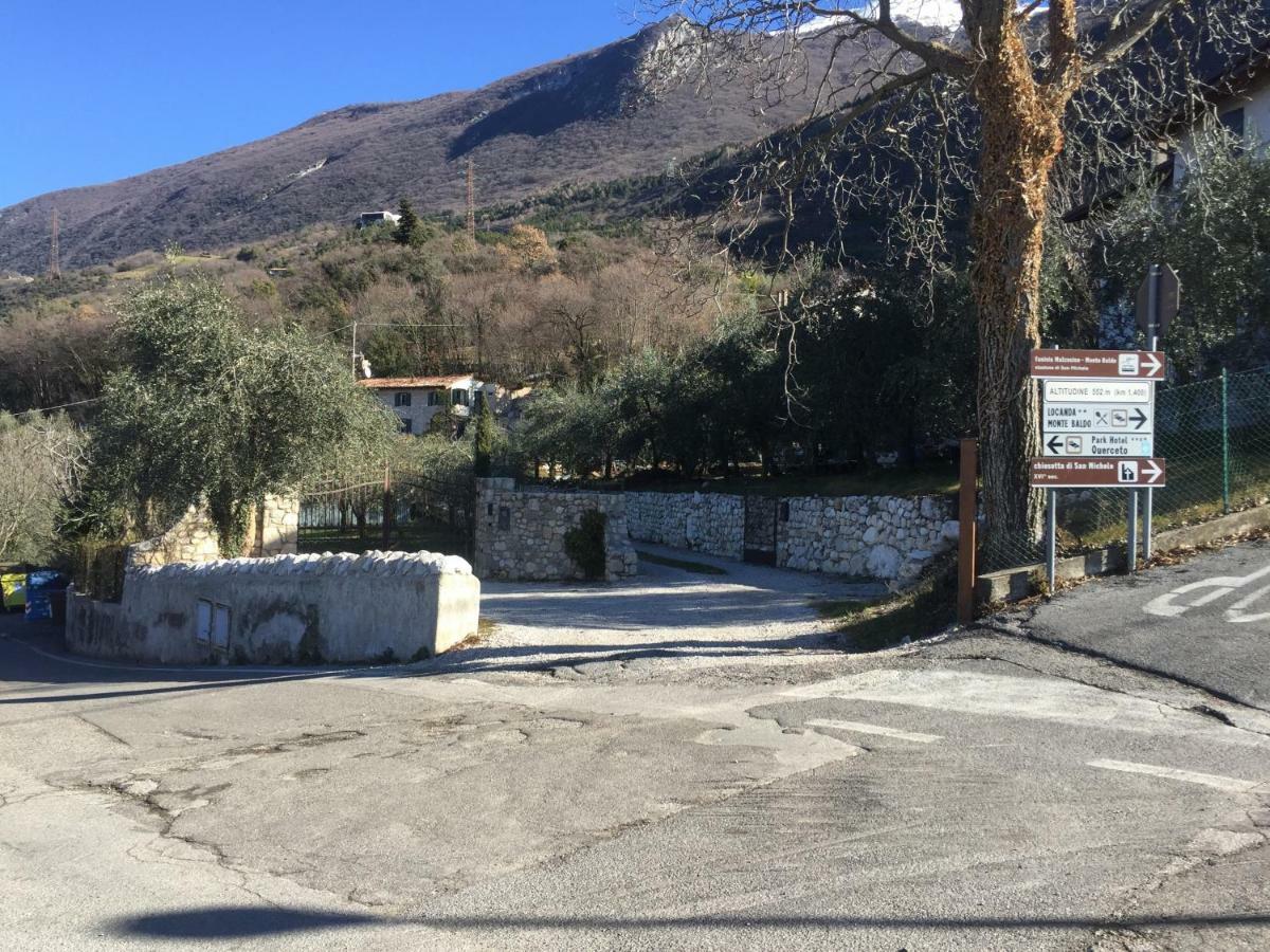 La Casa Nel Bosco Appartement Malcesine Buitenkant foto
